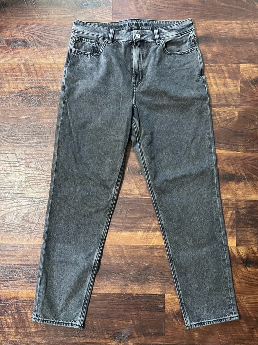 American Eagle Outfitters Women's Washed Black Jeans